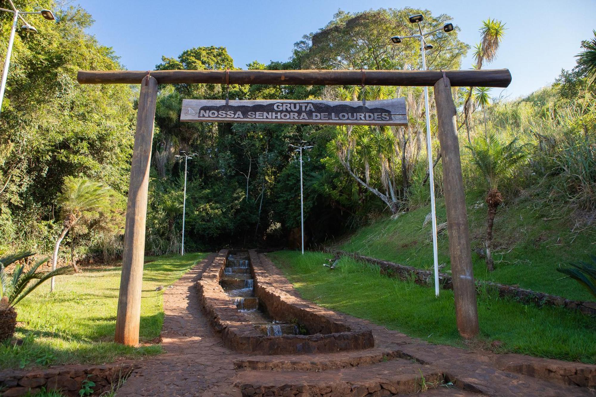 Panorama Park Hotel Igaracu do Tiete Exteriör bild